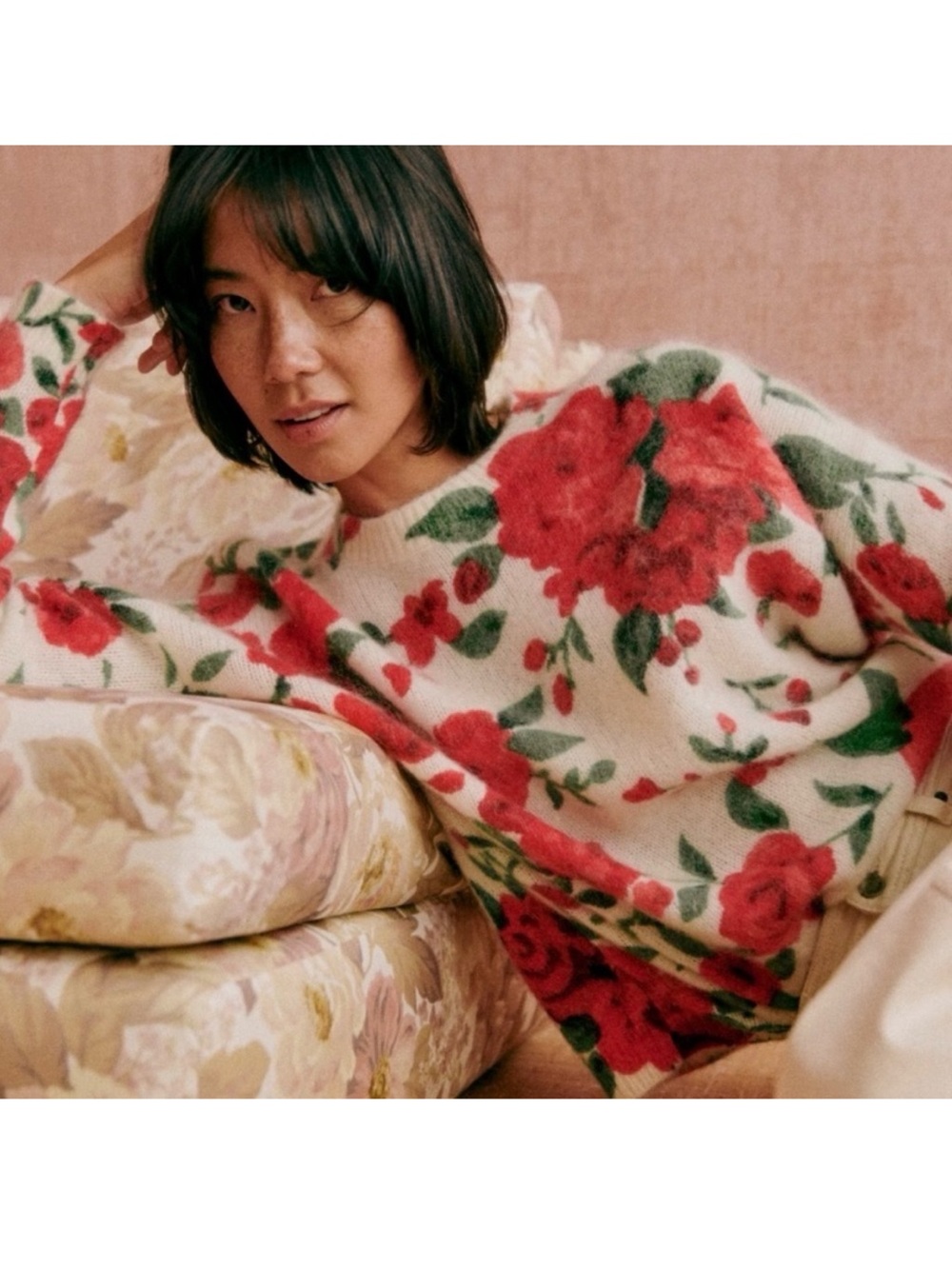 Sézane White Floral Sweater with Red Rose Print XS
